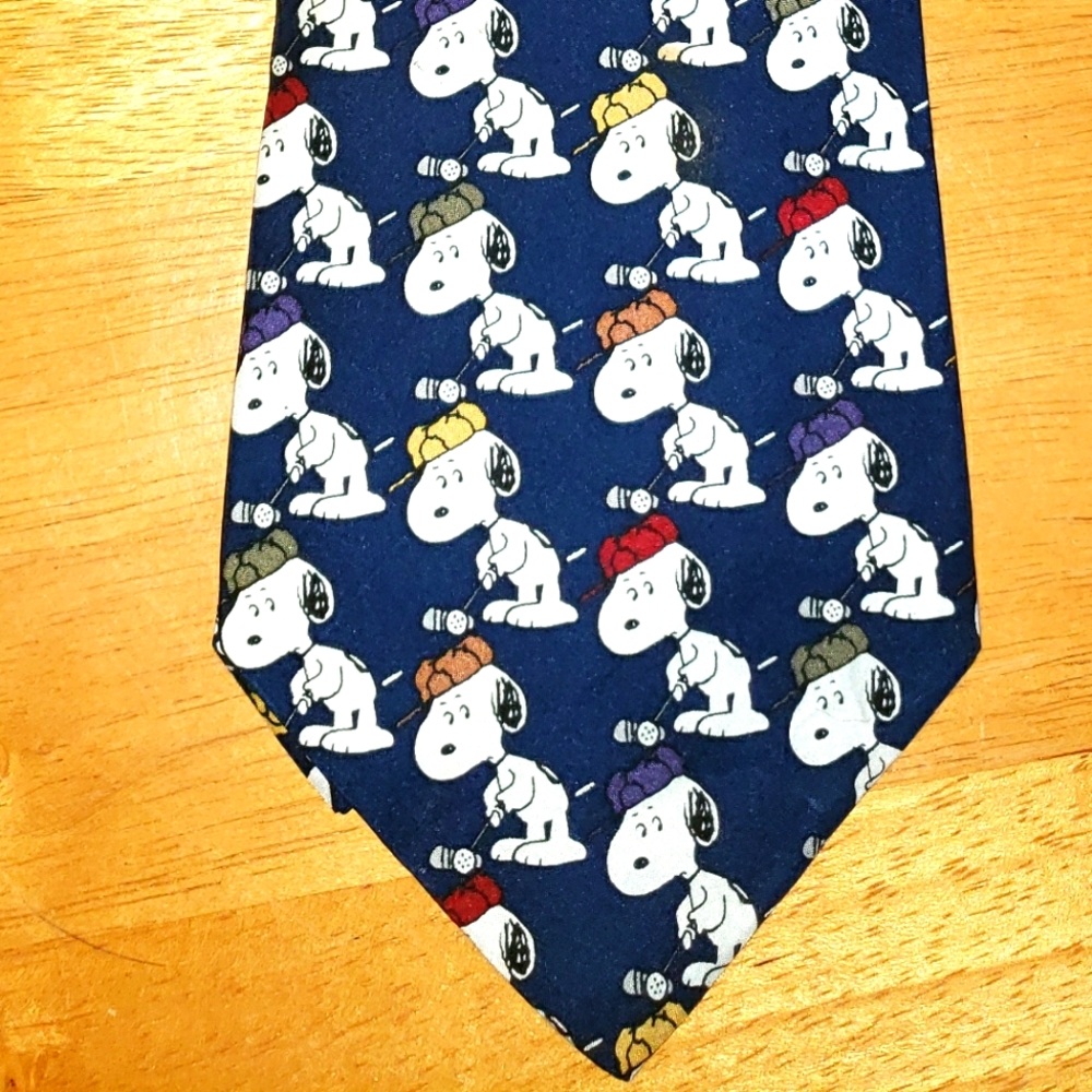 Snoopy & Friends "Miniature Golf" Mens Neck Tie